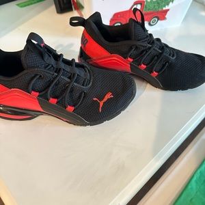 PUMA Axelion Break Little Boys Running Shoes